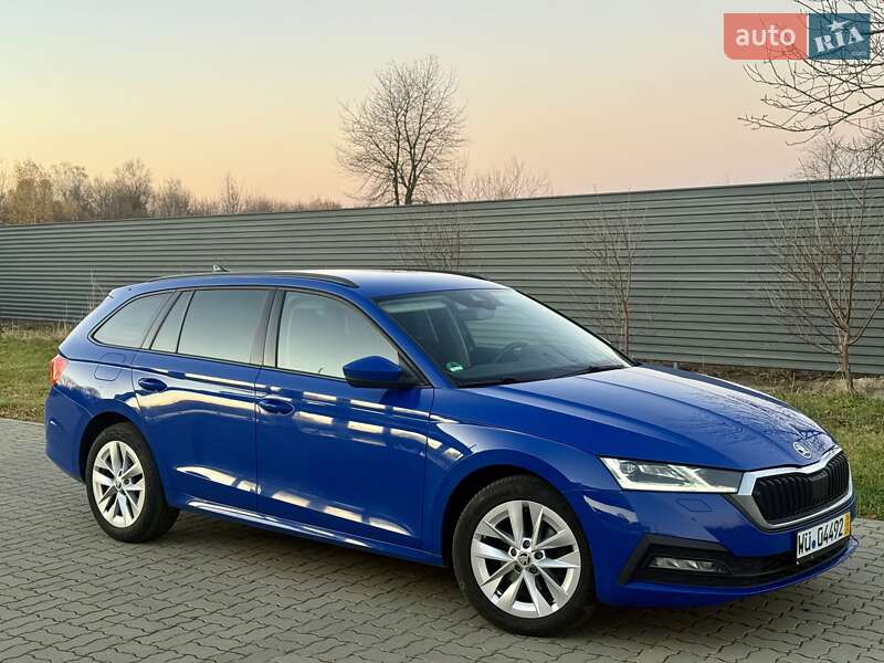 Универсал Skoda Octavia 2020 в Стрые