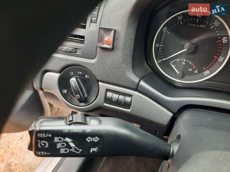 Універсал Skoda Octavia 2009 в Полтаві