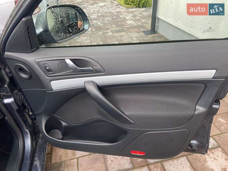 Универсал Skoda Octavia 2011 в Ровно фото 13 Универсал Skoda Octavia 2011 в Ровно