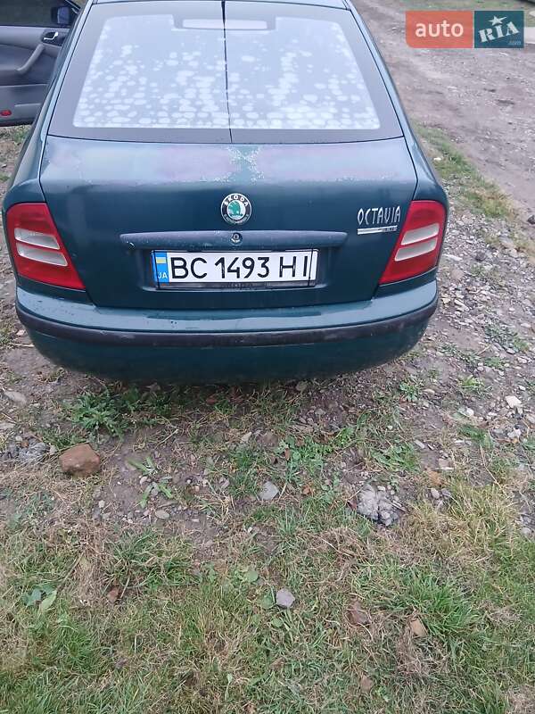 Лифтбек Skoda Octavia 2000 в Лопатине