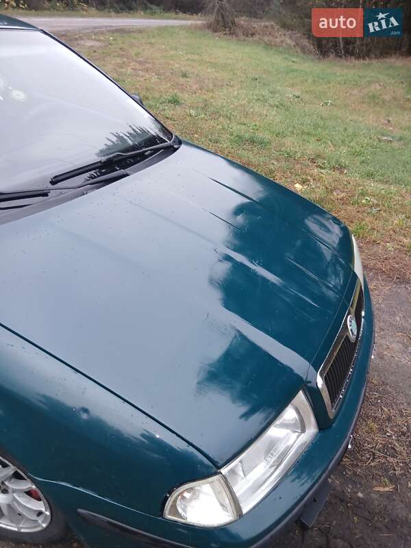 Лифтбек Skoda Octavia 2000 в Лопатине