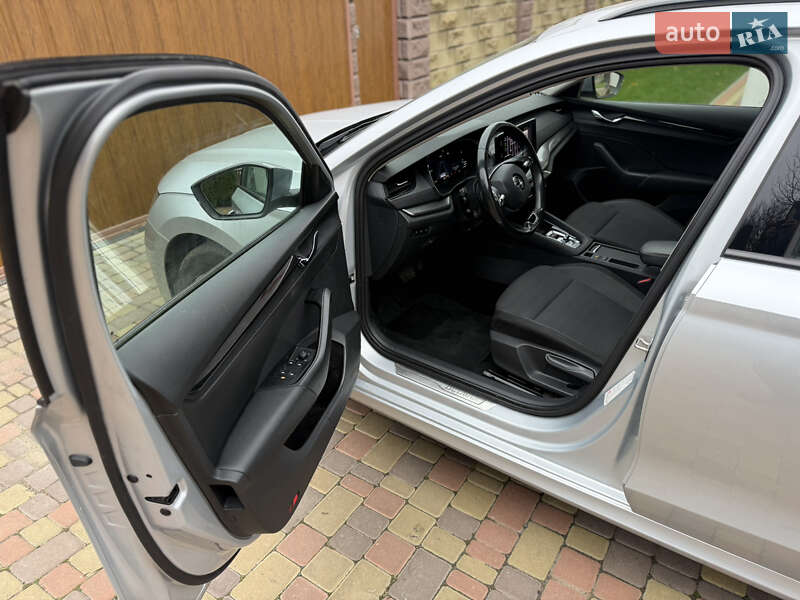 Універсал Skoda Octavia 2022 в Луцьку