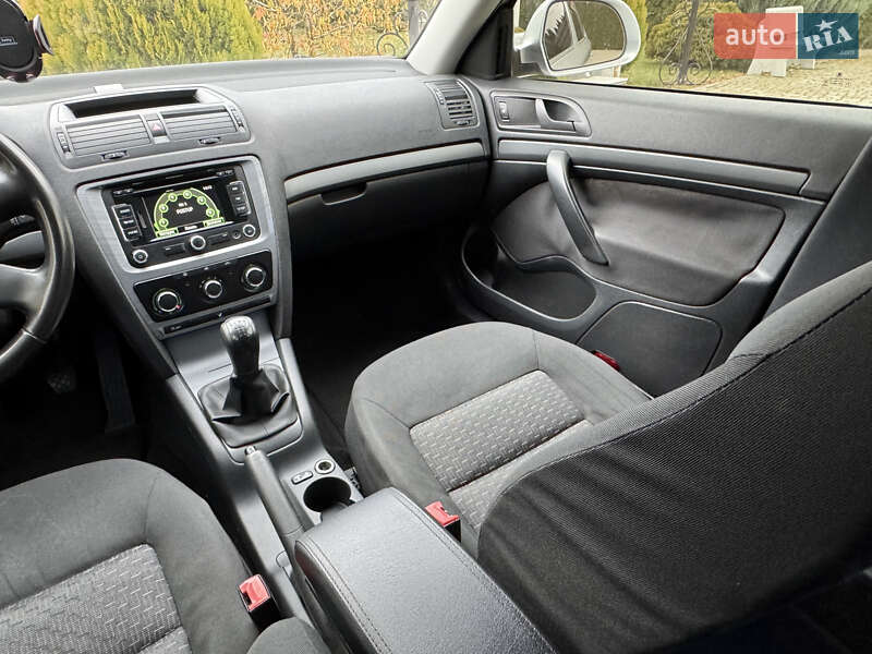 Лифтбек Skoda Octavia 2009 в Самборе