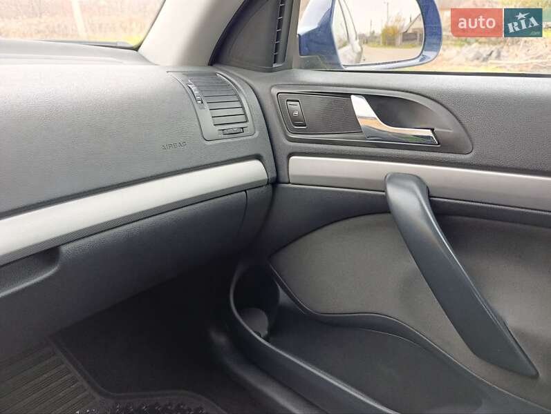 Ліфтбек Skoda Octavia 2012 в Хмільнику