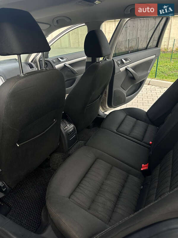 Универсал Skoda Octavia 2009 в Шумске фото 9 Универсал Skoda Octavia 2009 в Шумске