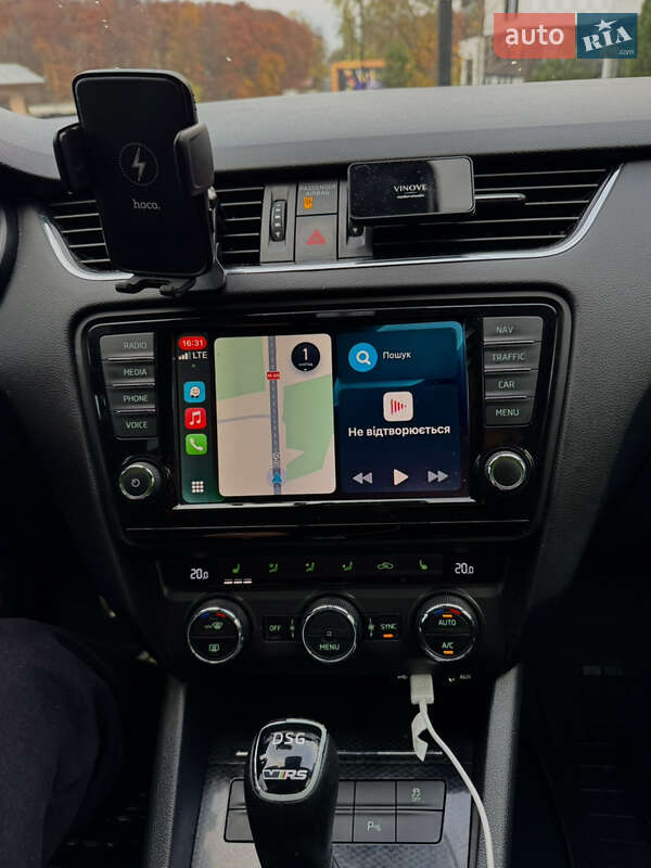 Универсал Skoda Octavia 2015 в Ужгороде