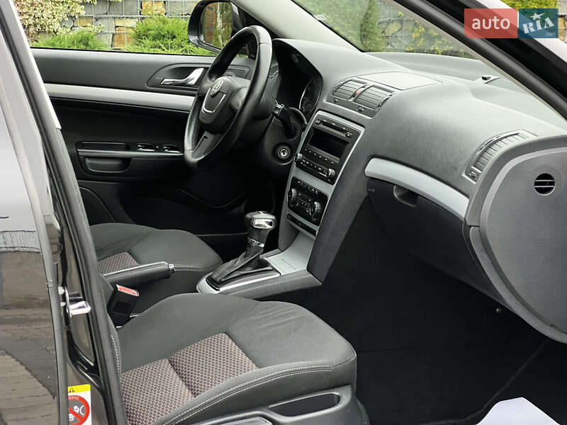 Универсал Skoda Octavia 2011 в Стрые фото 76 Универсал Skoda Octavia 2011 в Стрые