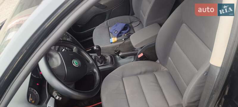 Универсал Skoda Octavia 2005 в Черновцах