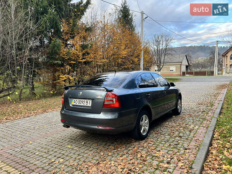 Ліфтбек Skoda Octavia 2006 в Тячеві