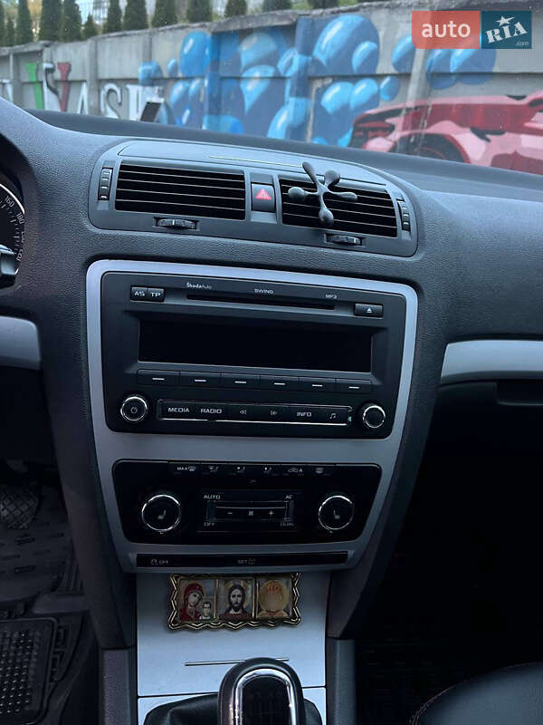 Універсал Skoda Octavia 2011 в Дрогобичі фото 36 Універсал Skoda Octavia 2011 в Дрогобичі