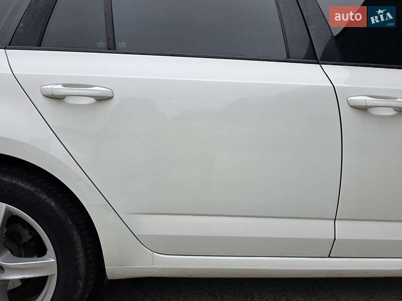Універсал Skoda Octavia 2013 в Києві фото 22 Універсал Skoda Octavia 2013 в Києві