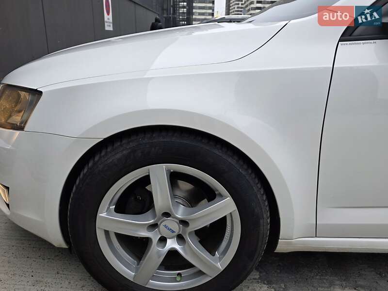 Універсал Skoda Octavia 2013 в Києві фото 31 Універсал Skoda Octavia 2013 в Києві