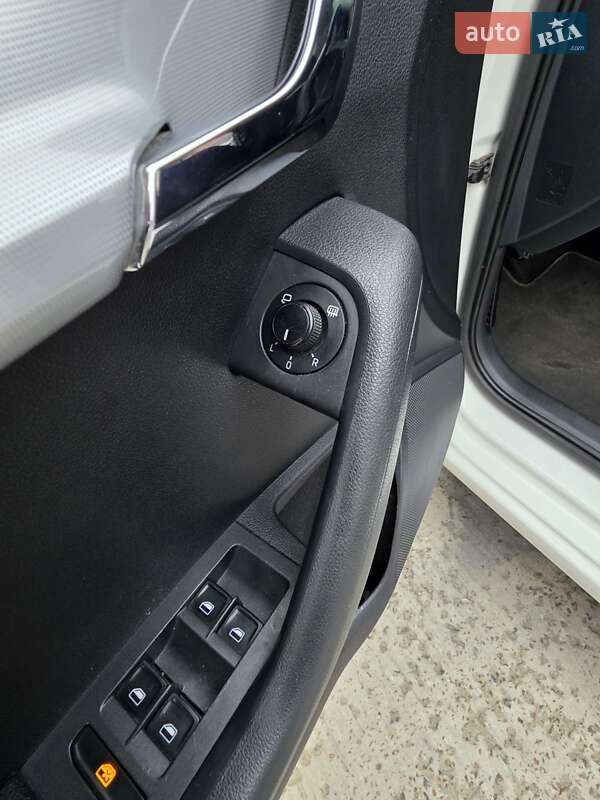 Універсал Skoda Octavia 2013 в Києві фото 56 Універсал Skoda Octavia 2013 в Києві