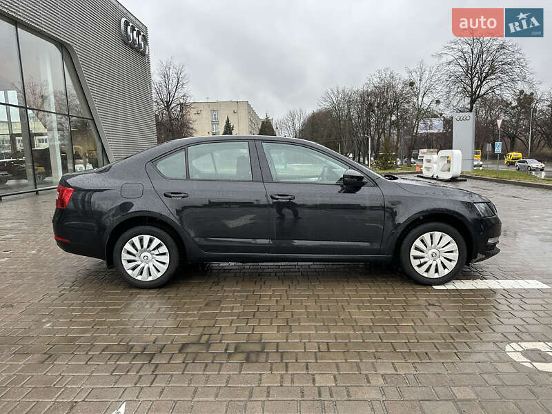Лифтбек Skoda Octavia 2018 в Львове фото 12 Лифтбек Skoda Octavia 2018 в Львове