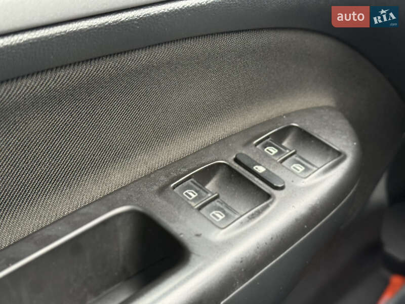 Универсал Skoda Octavia 2013 в Ровно