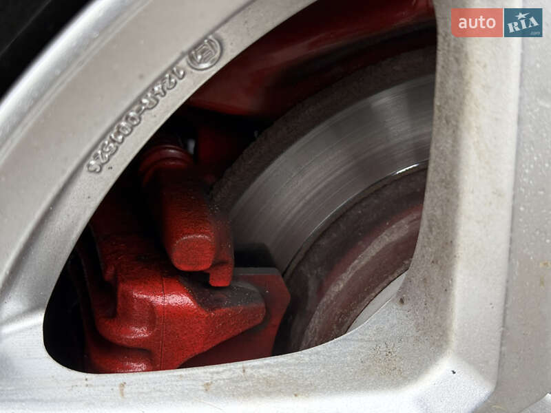 Универсал Skoda Octavia 2013 в Ровно