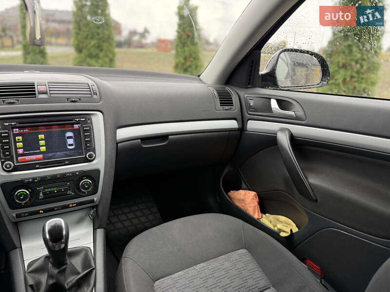Универсал Skoda Octavia 2013 в Ровно