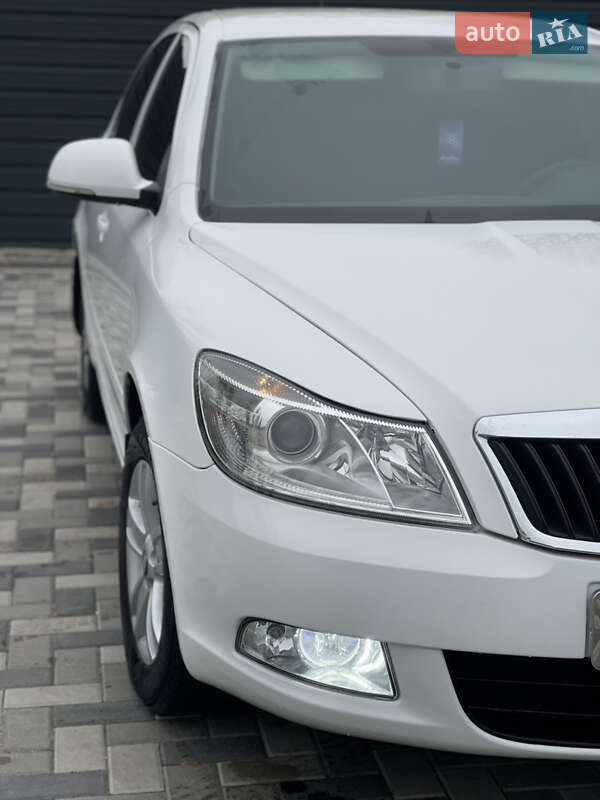 Лифтбек Skoda Octavia 2010 в Каневе фото 13 Лифтбек Skoda Octavia 2010 в Каневе