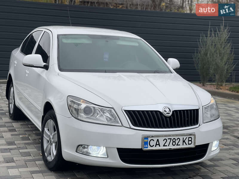 Лифтбек Skoda Octavia 2010 в Каневе фото 12 Лифтбек Skoda Octavia 2010 в Каневе