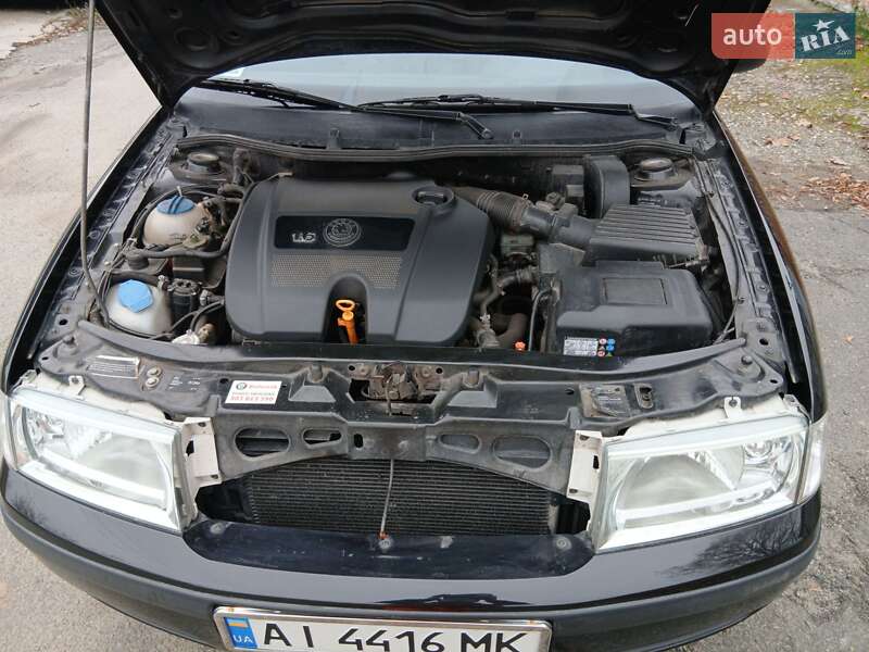 Лифтбек Skoda Octavia 2010 в Святопетровское фото 16 Лифтбек Skoda Octavia 2010 в Святопетровское