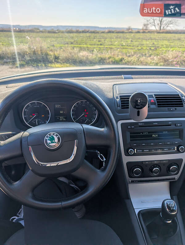 Лифтбек Skoda Octavia 2012 в Баре