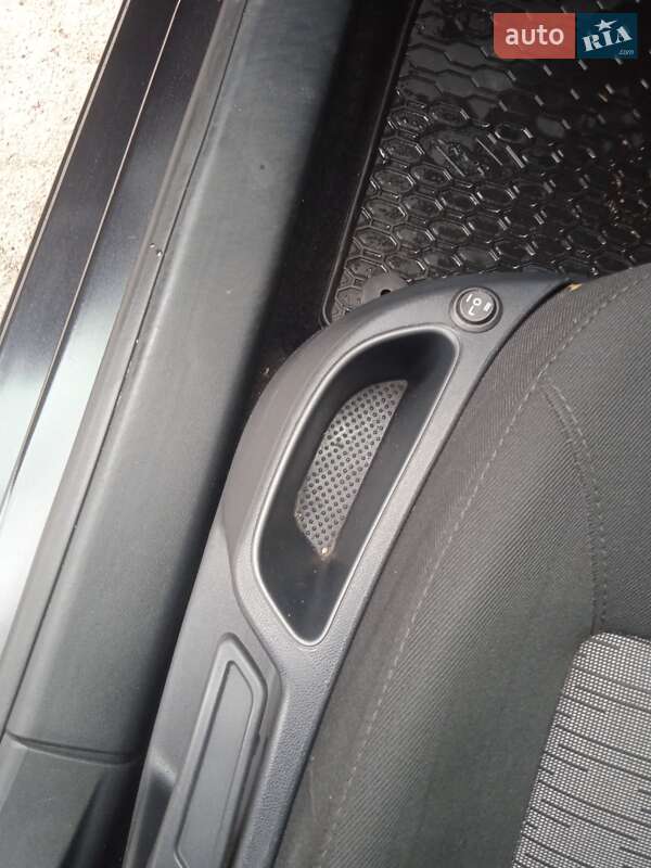 Универсал Skoda Octavia 2009 в Ровно