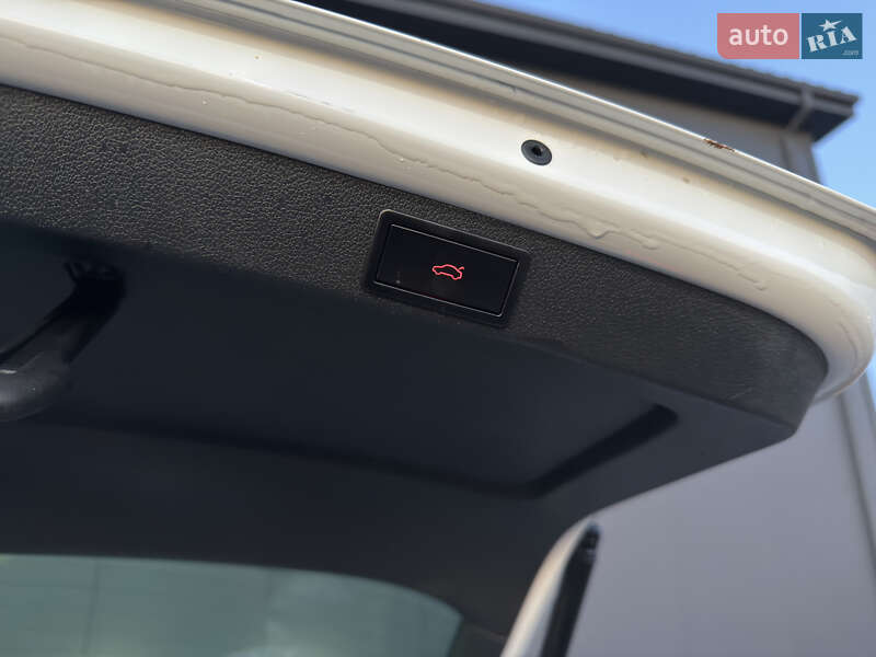 Универсал Skoda Octavia 2014 в Луцке