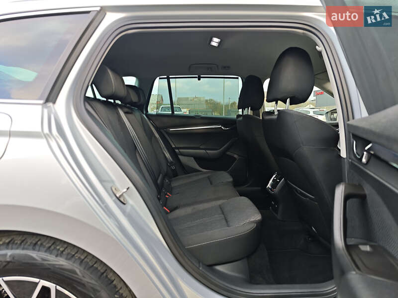 Універсал Skoda Octavia 2020 в Луцьку