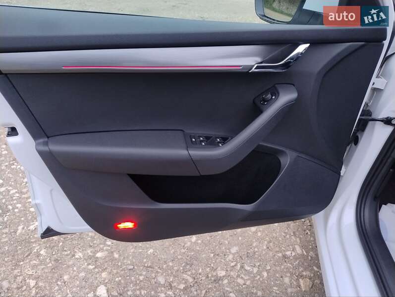 Універсал Skoda Octavia 2018 в Тернополі фото 25 Універсал Skoda Octavia 2018 в Тернополі