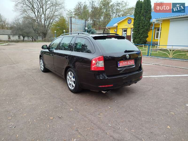 Універсал Skoda Octavia 2010 в Конотопі