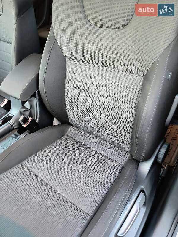 Универсал Skoda Octavia 2014 в Умани