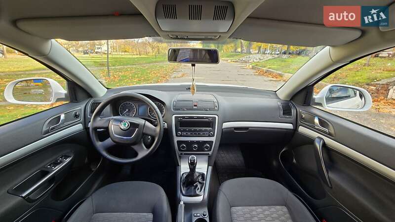 Лифтбек Skoda Octavia 2012 в Днепре фото 5 Лифтбек Skoda Octavia 2012 в Днепре