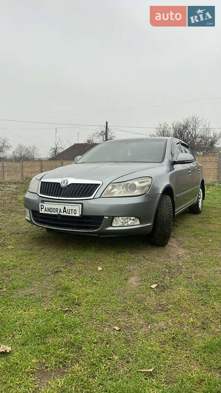 Ліфтбек Skoda Octavia 2012 в Смілі