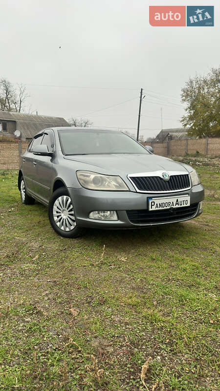 Ліфтбек Skoda Octavia 2012 в Смілі