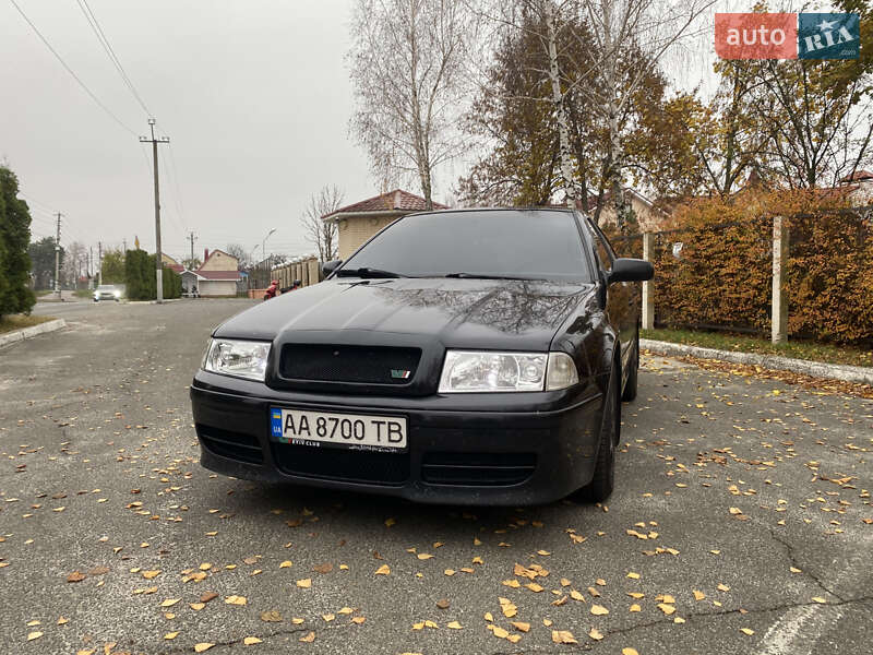Лифтбек Skoda Octavia 2006 в Броварах