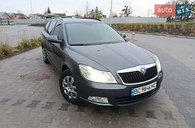 Универсал Skoda Octavia 2009 в Львове
