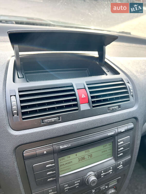 Ліфтбек Skoda Octavia 2006 в Лубнах