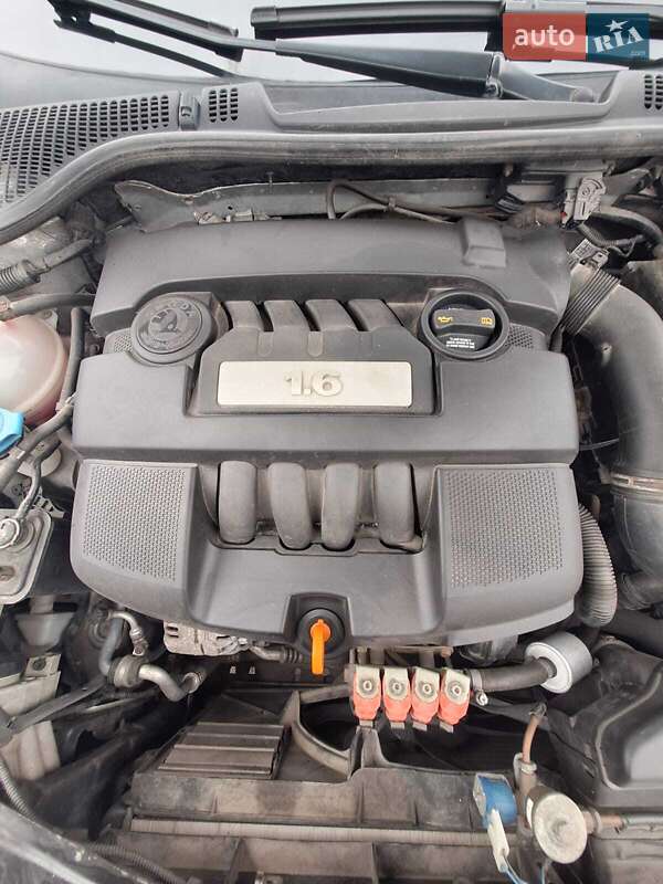 Универсал Skoda Octavia 2011 в Киеве фото 9 Универсал Skoda Octavia 2011 в Киеве