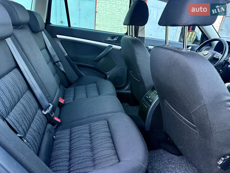 Універсал Skoda Octavia 2010 в Рівному