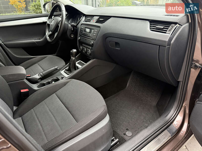 Лифтбек Skoda Octavia 2013 в Киеве фото 11 Лифтбек Skoda Octavia 2013 в Киеве