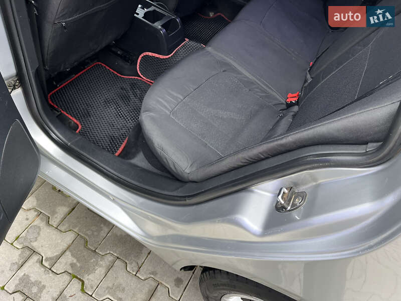 Универсал Skoda Octavia 2008 в Дрогобыче