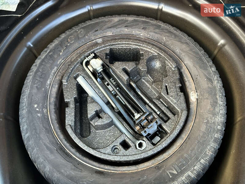 Универсал Skoda Octavia 2010 в Луцке