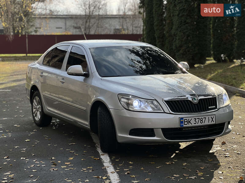 Ліфтбек Skoda Octavia 2012 в Кореці