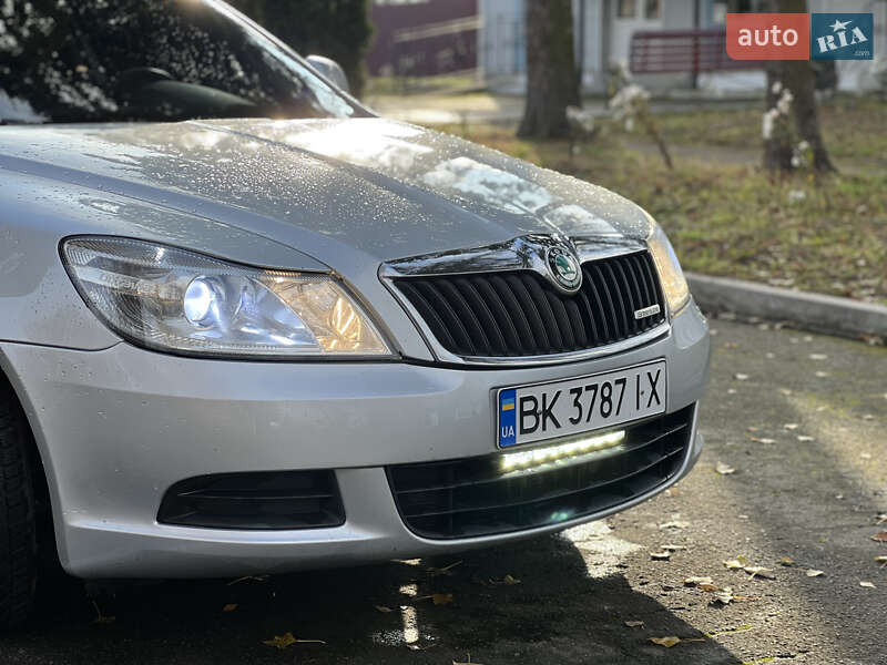 Ліфтбек Skoda Octavia 2012 в Кореці