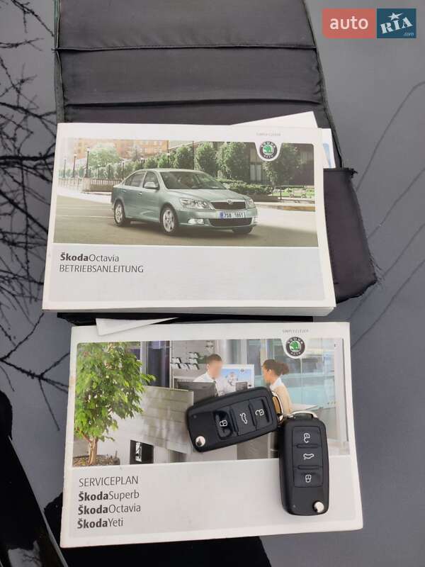 Универсал Skoda Octavia 2012 в Барышевке