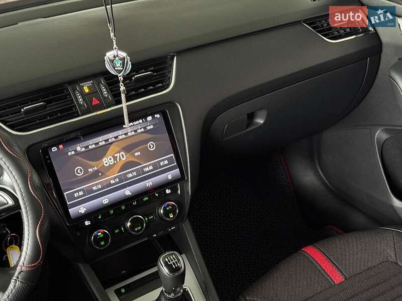 Лифтбек Skoda Octavia 2013 в Одессе