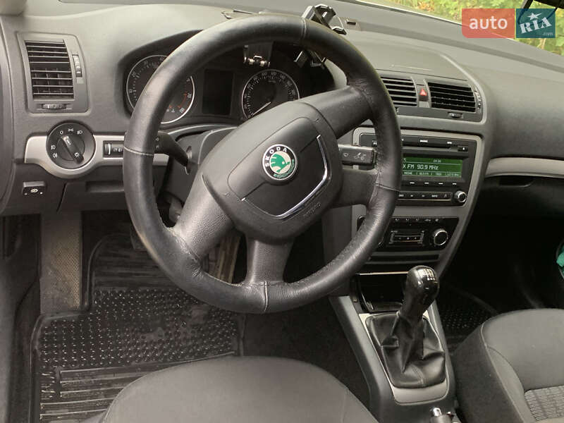 Ліфтбек Skoda Octavia 2009 в Рівному фото 10 Ліфтбек Skoda Octavia 2009 в Рівному