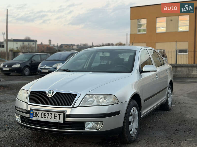 Лифтбек Skoda Octavia 2005 в Ровно фото 2 Лифтбек Skoda Octavia 2005 в Ровно