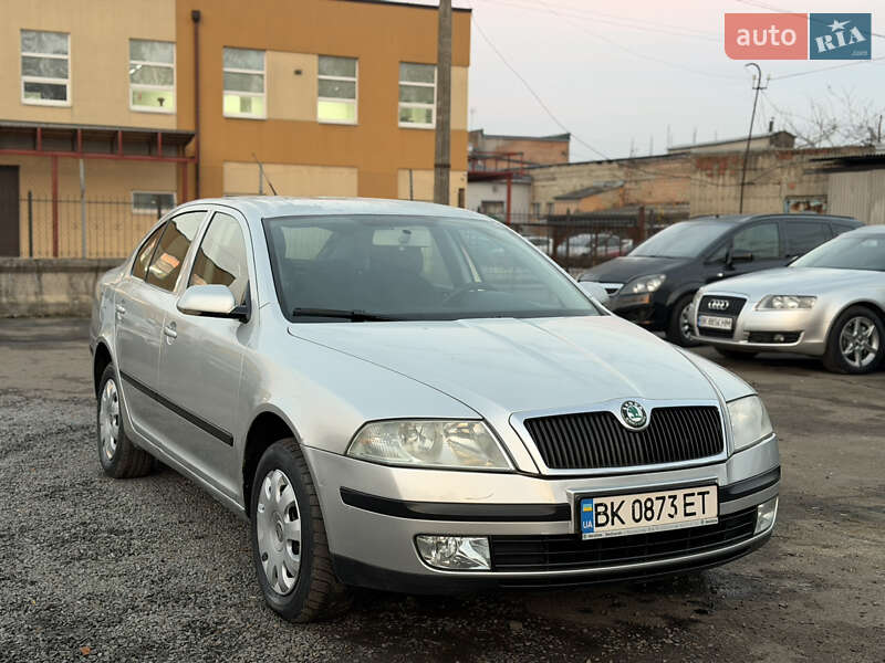 Лифтбек Skoda Octavia 2005 в Ровно фото 6 Лифтбек Skoda Octavia 2005 в Ровно