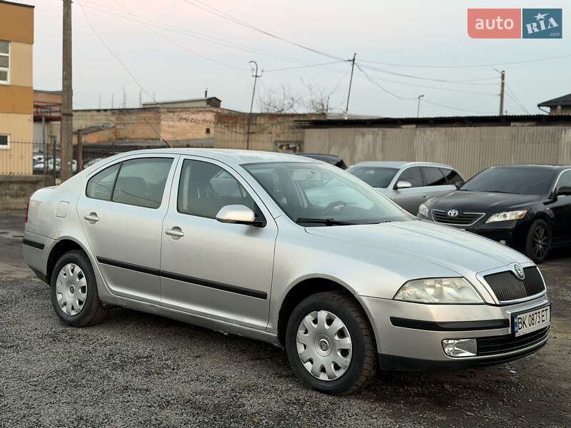 Лифтбек Skoda Octavia 2005 в Ровно фото 12 Лифтбек Skoda Octavia 2005 в Ровно